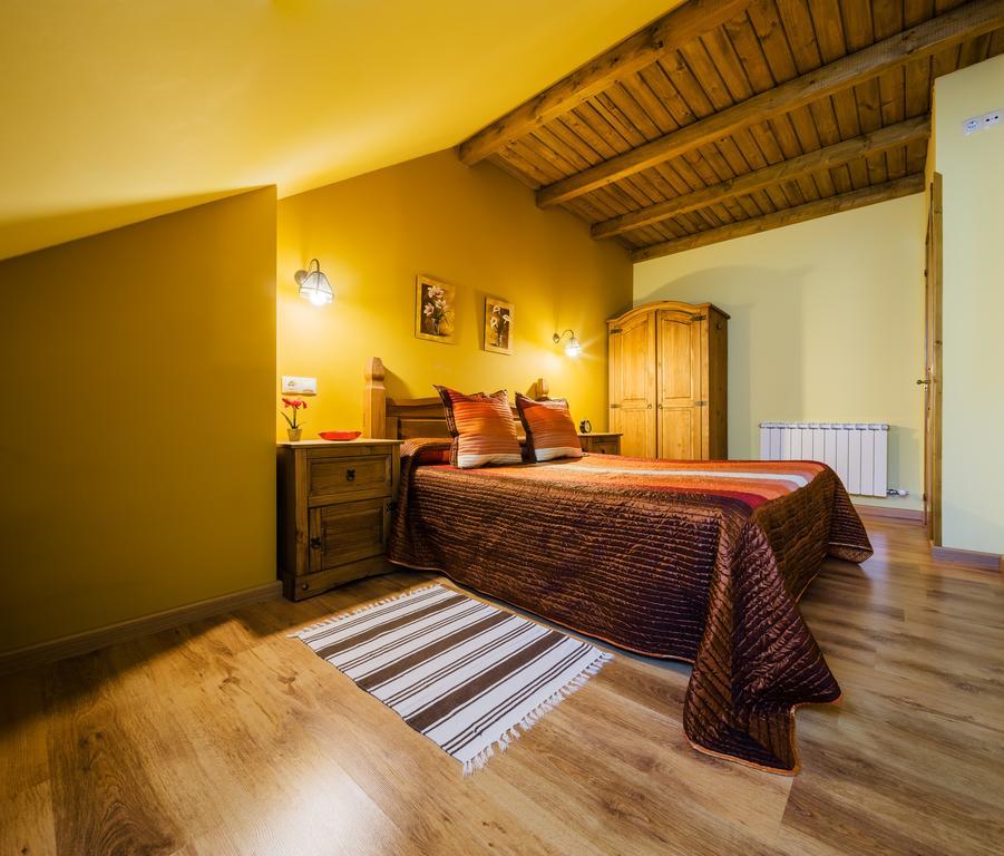 Apartamentos Rurales L'Abiseu Caboalles de Abajo Εξωτερικό φωτογραφία
